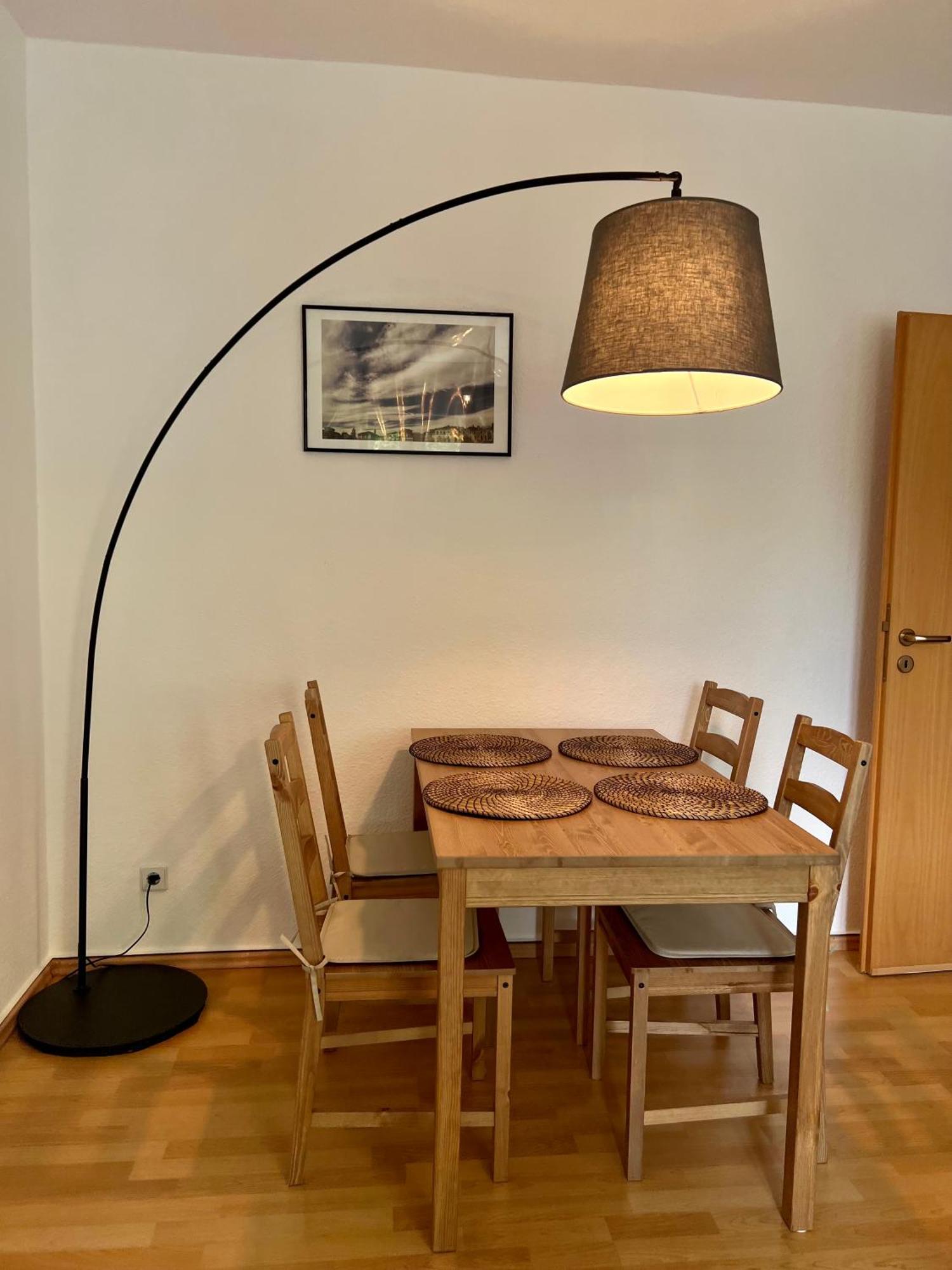 Vollausgestattet, Grosszuegig & Zentral Fuer Bis Zu 4 Apartment Magdeburg Exterior photo